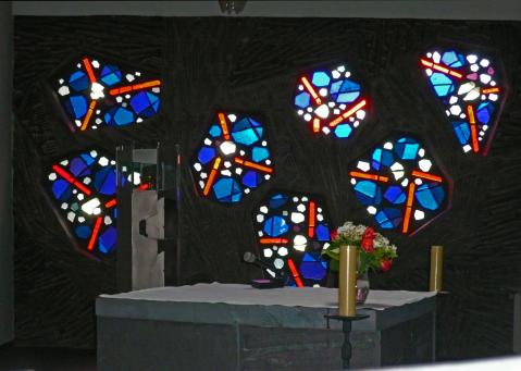 Antonius van der Pas-Betonglasfenster-Kapelle des Altenheims der Kirche Herz Jesu-03-966-1970